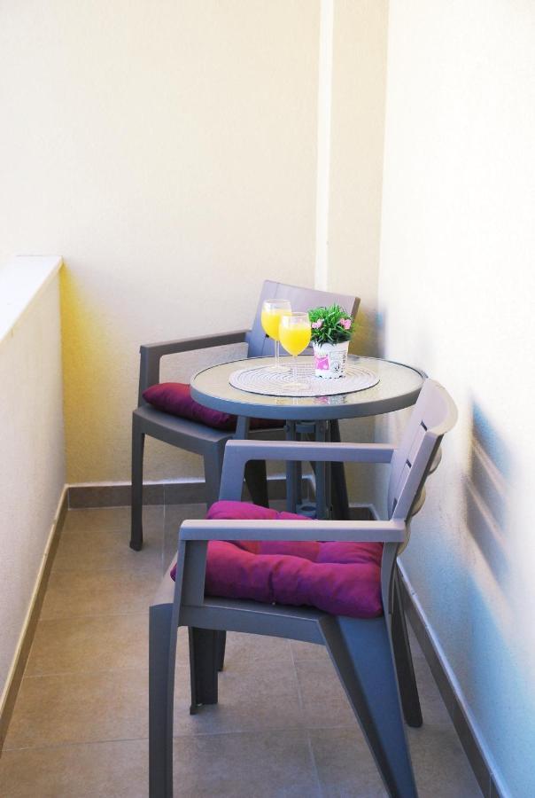Apartmani Josipa 바스카보다 외부 사진