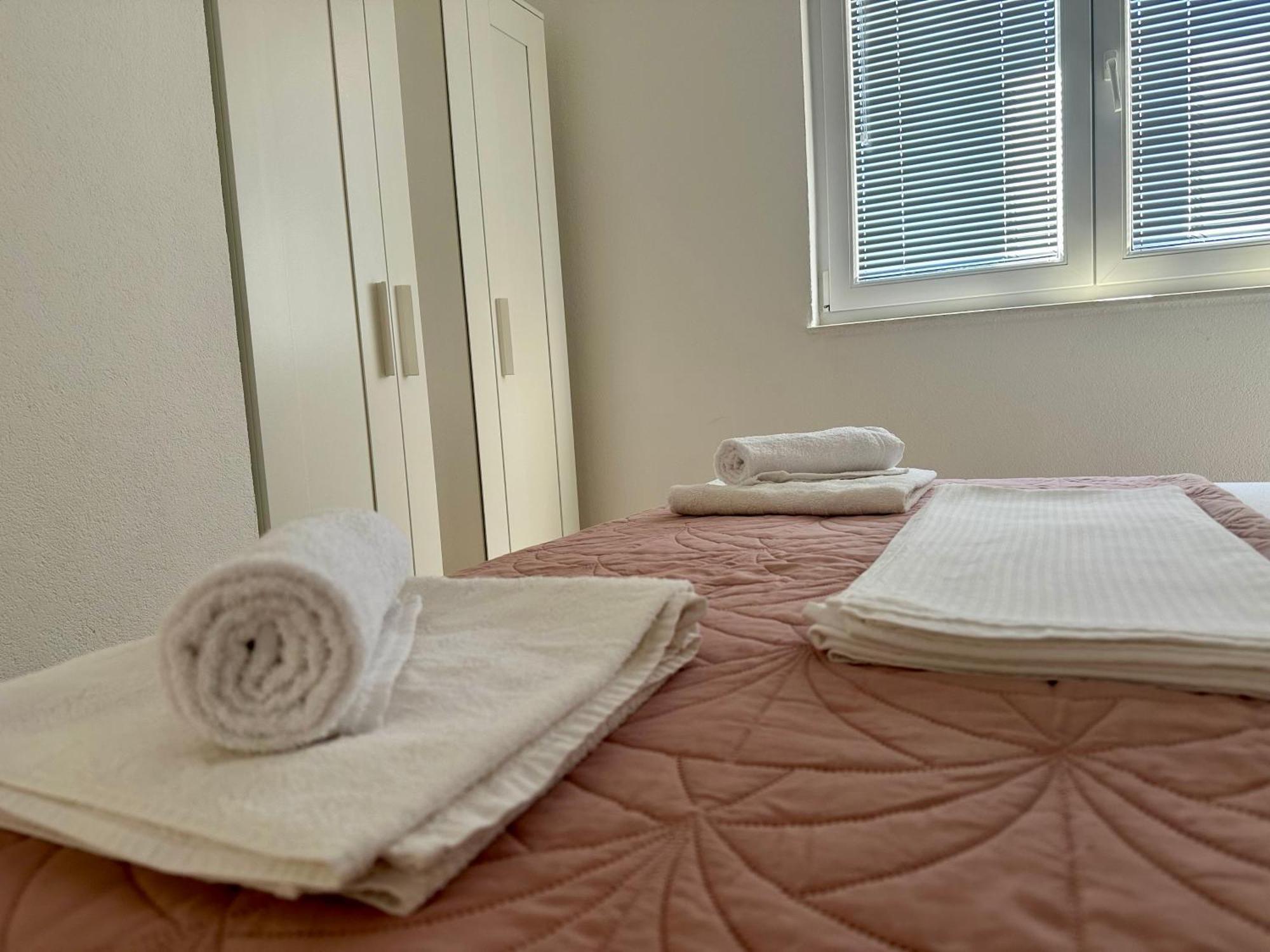 Apartmani Josipa 바스카보다 외부 사진